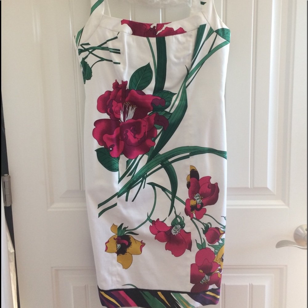 Tahari floral sleeveless sheath dress